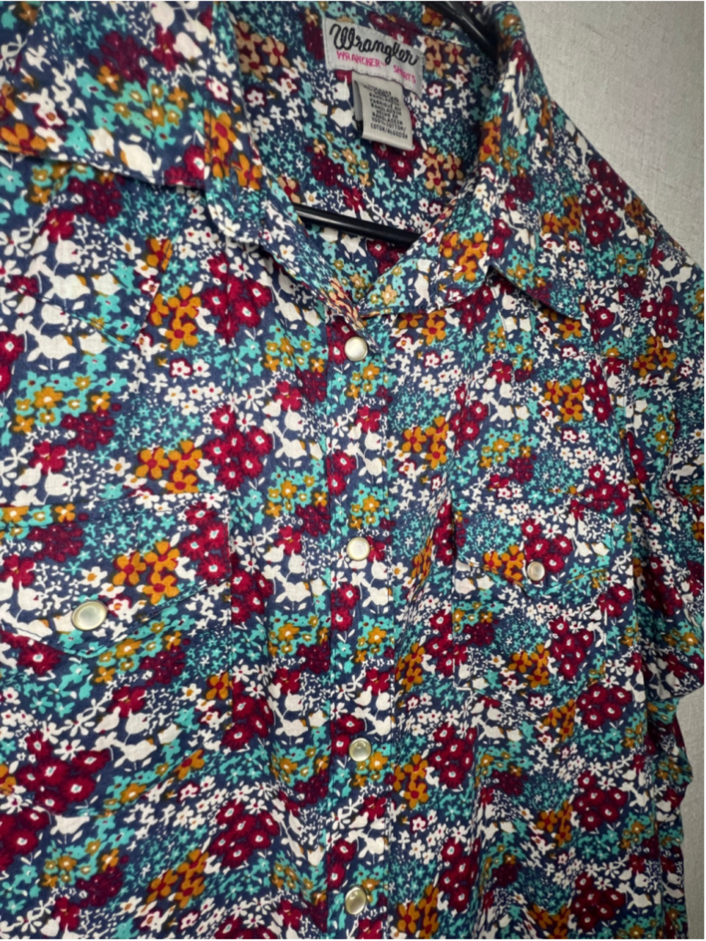 Wrangler Colorful Floral Patterned Western Pearl Button Snap Button Down Shirt - Picture 4 of 5